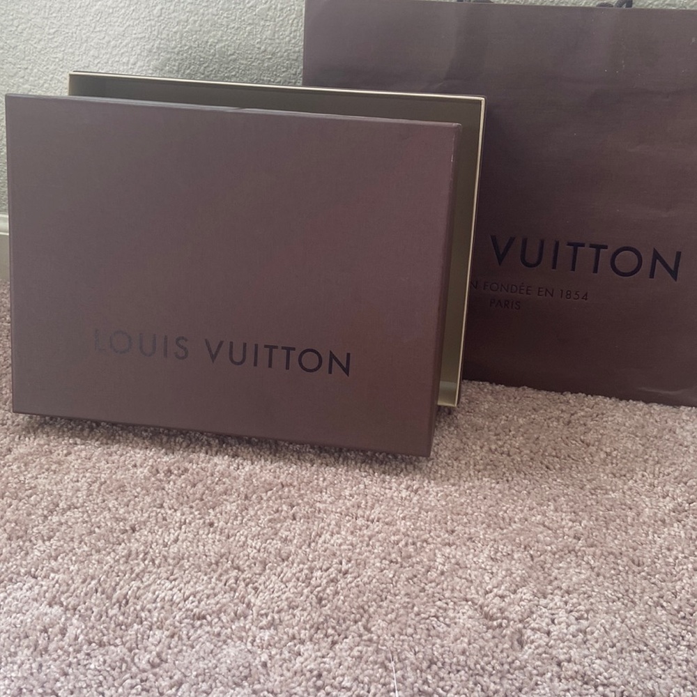 Louis Vuitton brown box, bag, leather bow